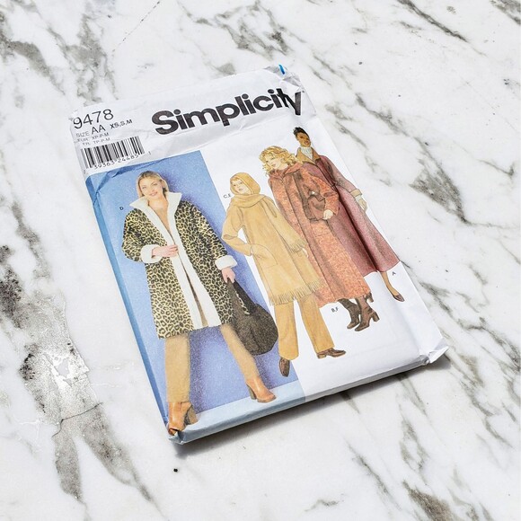 2000s Sewing Pattern for Coat, Scarf and Bag - Size AA (XS, S, M) - Picture 1 of 2
